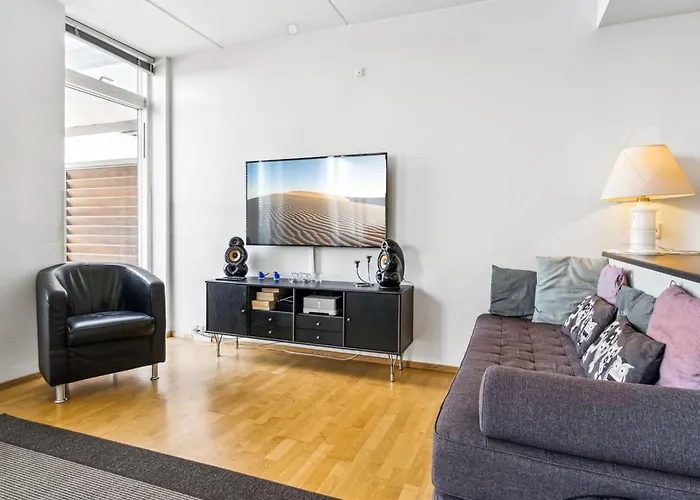 Apartment Kimi - 100m From The Sea By Interhome